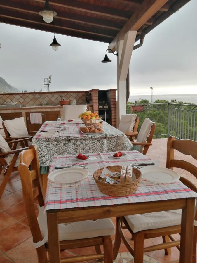 Le Spiagge Bed & Breakfast Letojanni Exterior photo