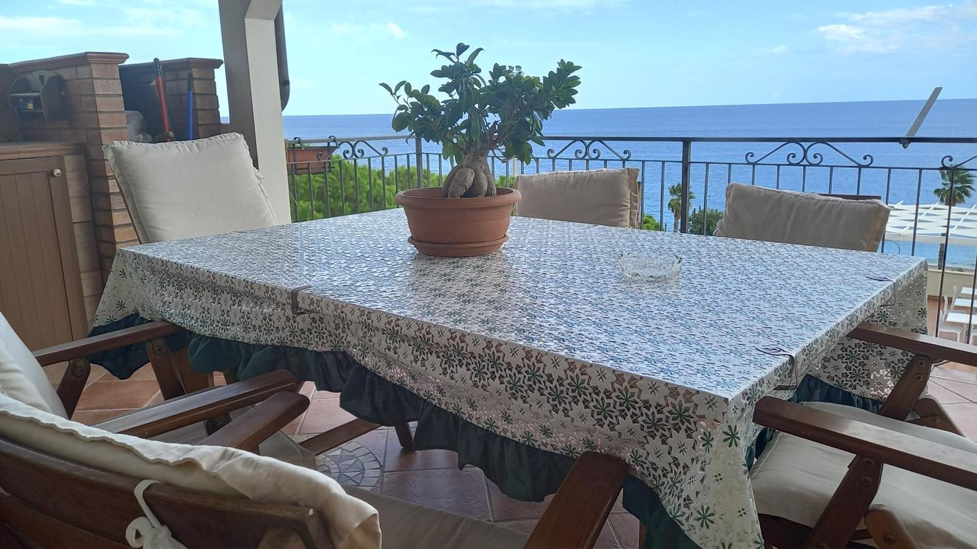 Le Spiagge Bed & Breakfast Letojanni Exterior photo